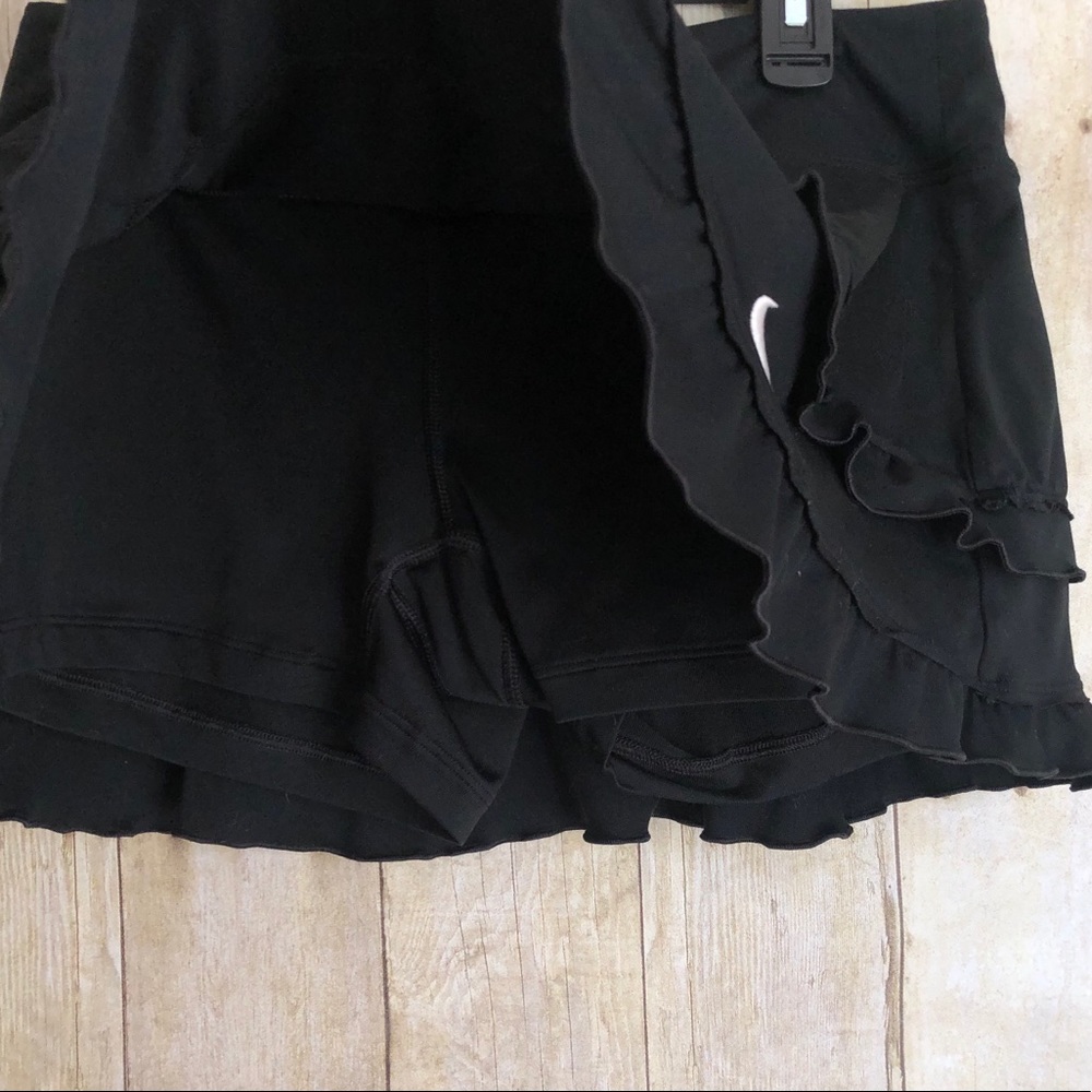 GUC Nike Drifit tennis skirt Medium - Picture 3 of 7
